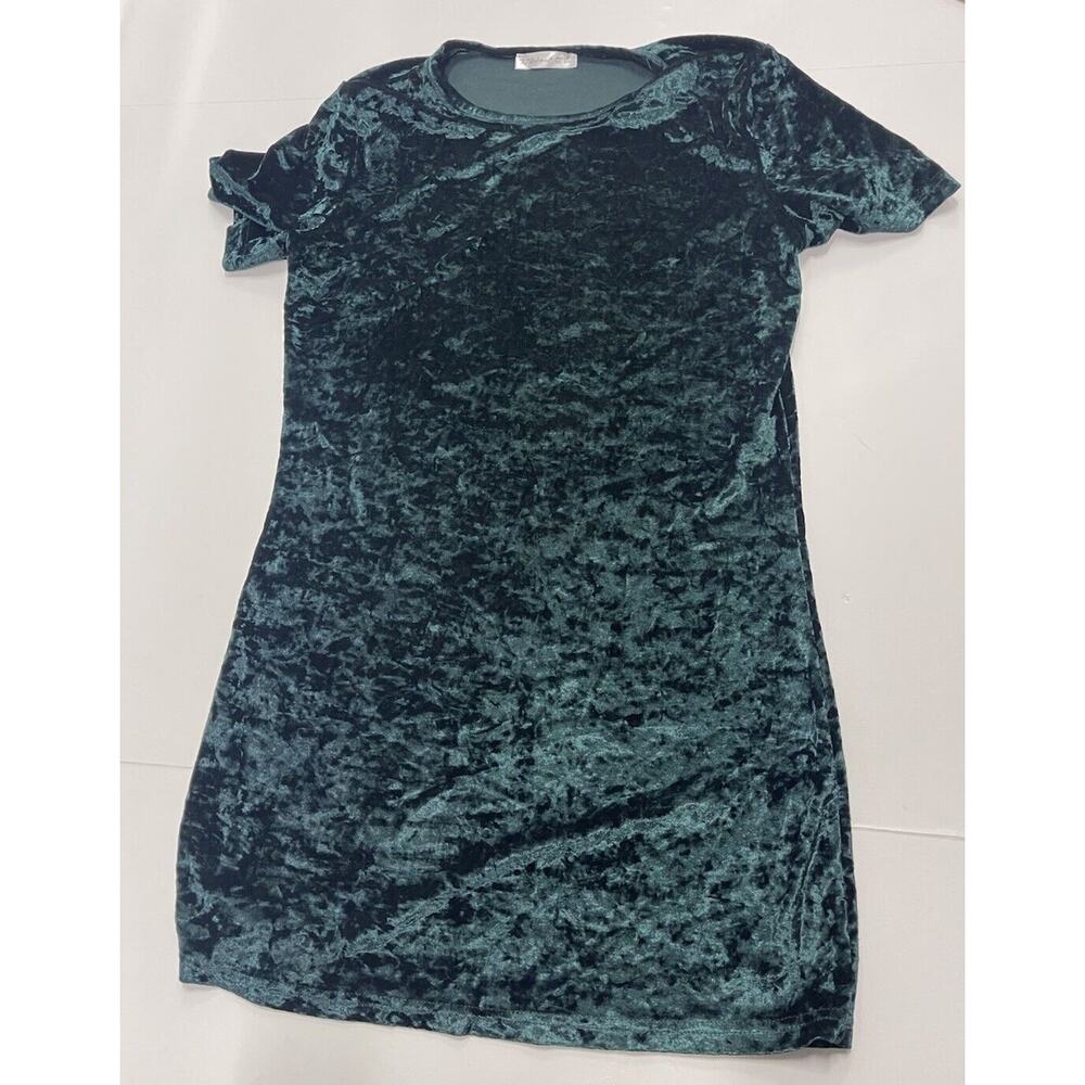 R. Vivimos Brand Green Mini Velvet Dress Short Sleeve Size Medium 8/10